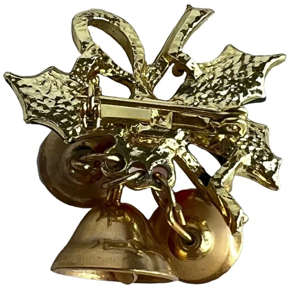 Christmas Brooch Holly Berry 3 Bells Gold‎ Tone Green Enamel Jewelry Pin Vintage